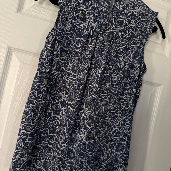 GAP women’s paisley print top - Picture 2 of 5